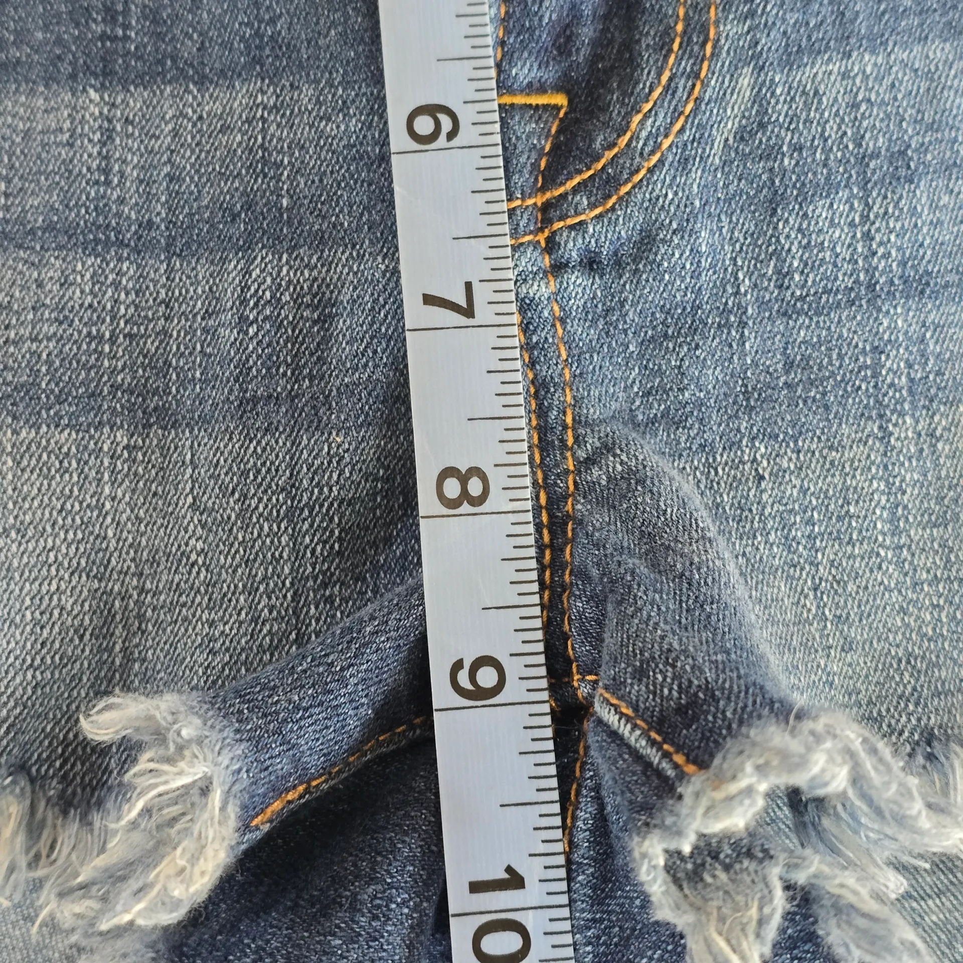 American Eagle Outfitters Blue Jean Shorts with Pink Floral Embroidery Size 8 - Image 6