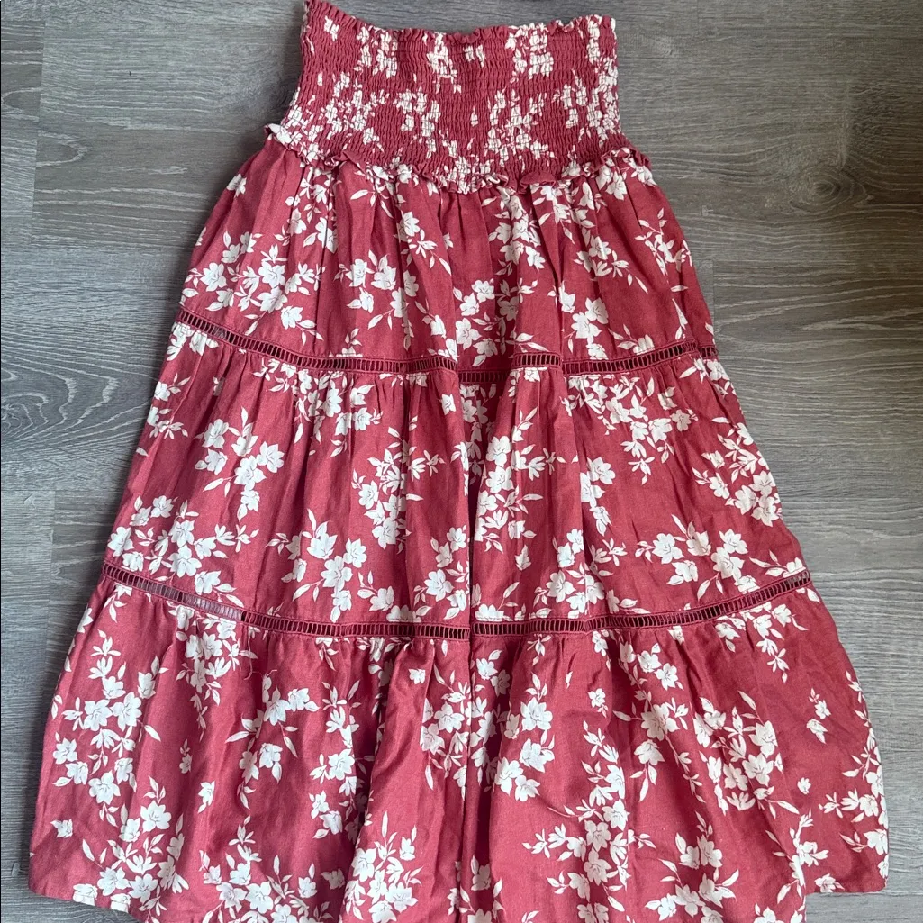 HOUSE OF HARLOW Linen Blend Smocked Crop Top & Tiered Maxi Skirt Set Small Pink - Image 3