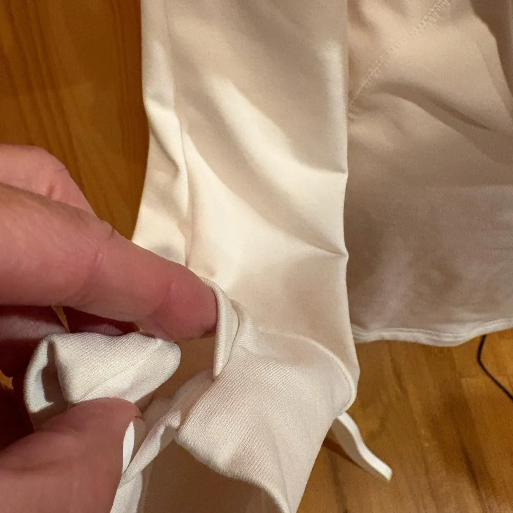 Fabletics  Cream Performance Jacket women’s - Image 8