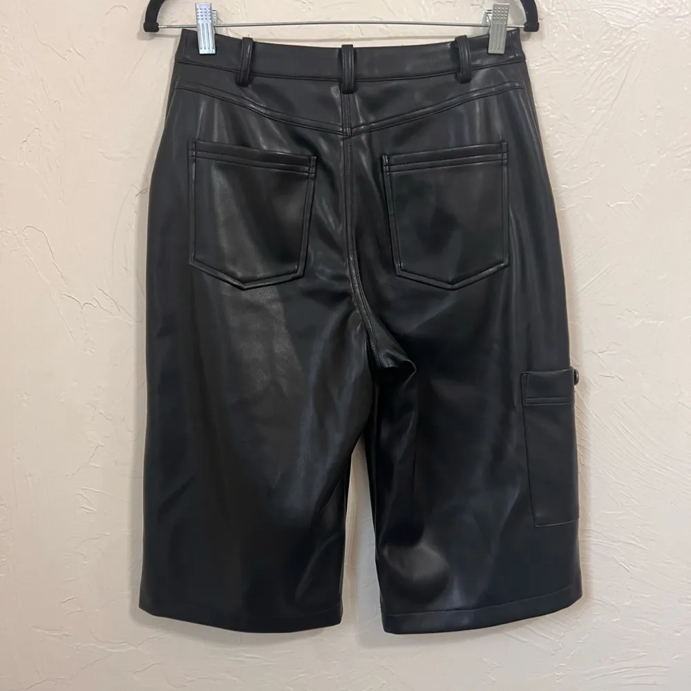 Avec Les Filles Anthropologie culotte faux leather black shorts size 4 - Image 7