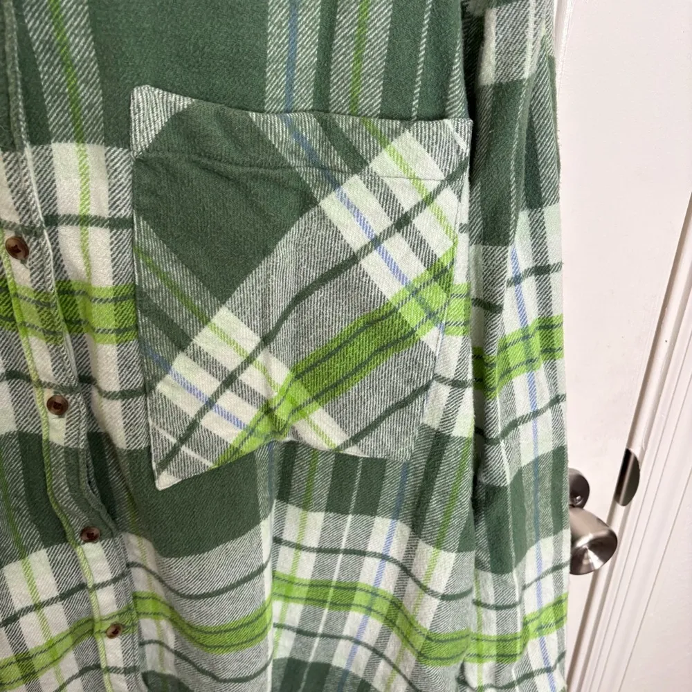 Aerie Green Oversized Button Up Flannel - Image 3