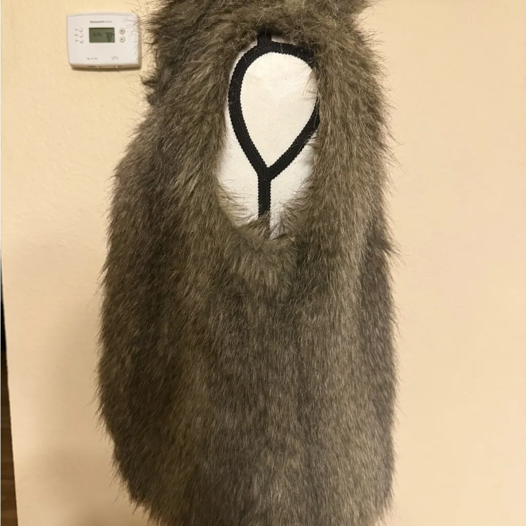 Jack Brown Faux Fur Fashion Trendy Chic Cozy Winter Luxury Vest Size Large - Image 2