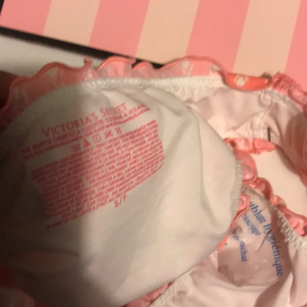 Victorias Secret The cheeky ruffle Small - Image 5