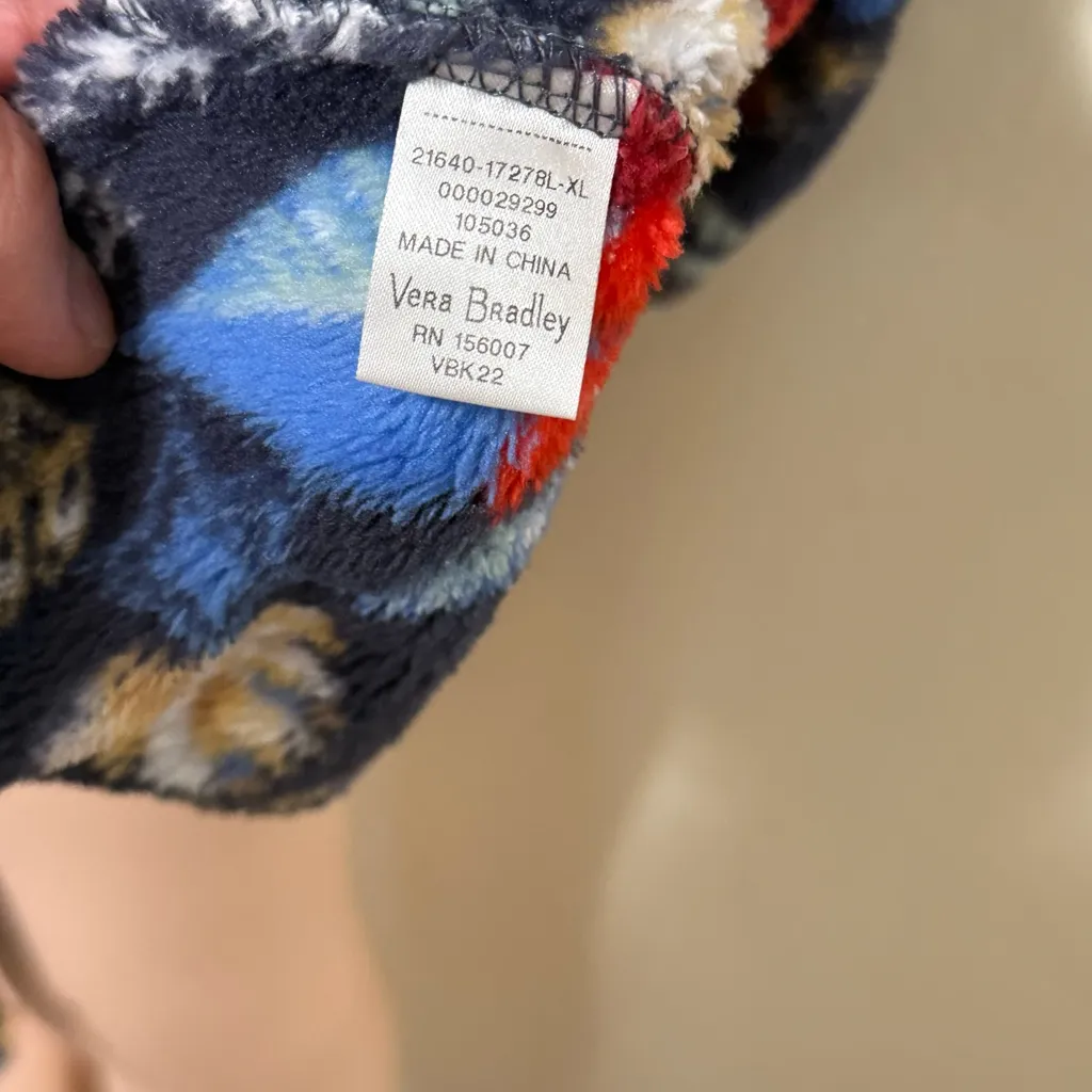 Vera Bradley Christmas fleece hooded robe woman size L/XL - Image 7