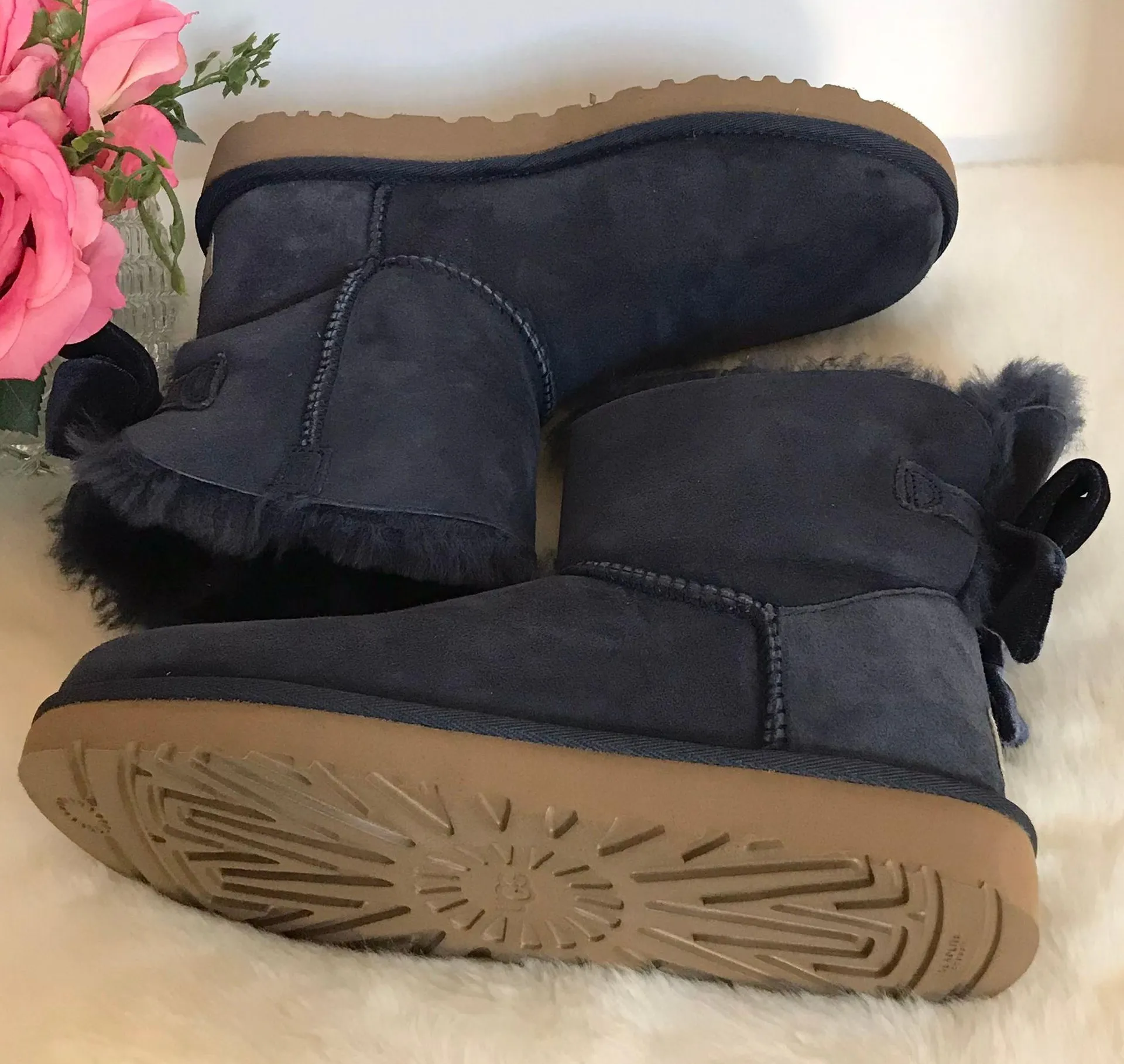 UGG Mini Bailey Bow II Velvet Ribbon - Image 7