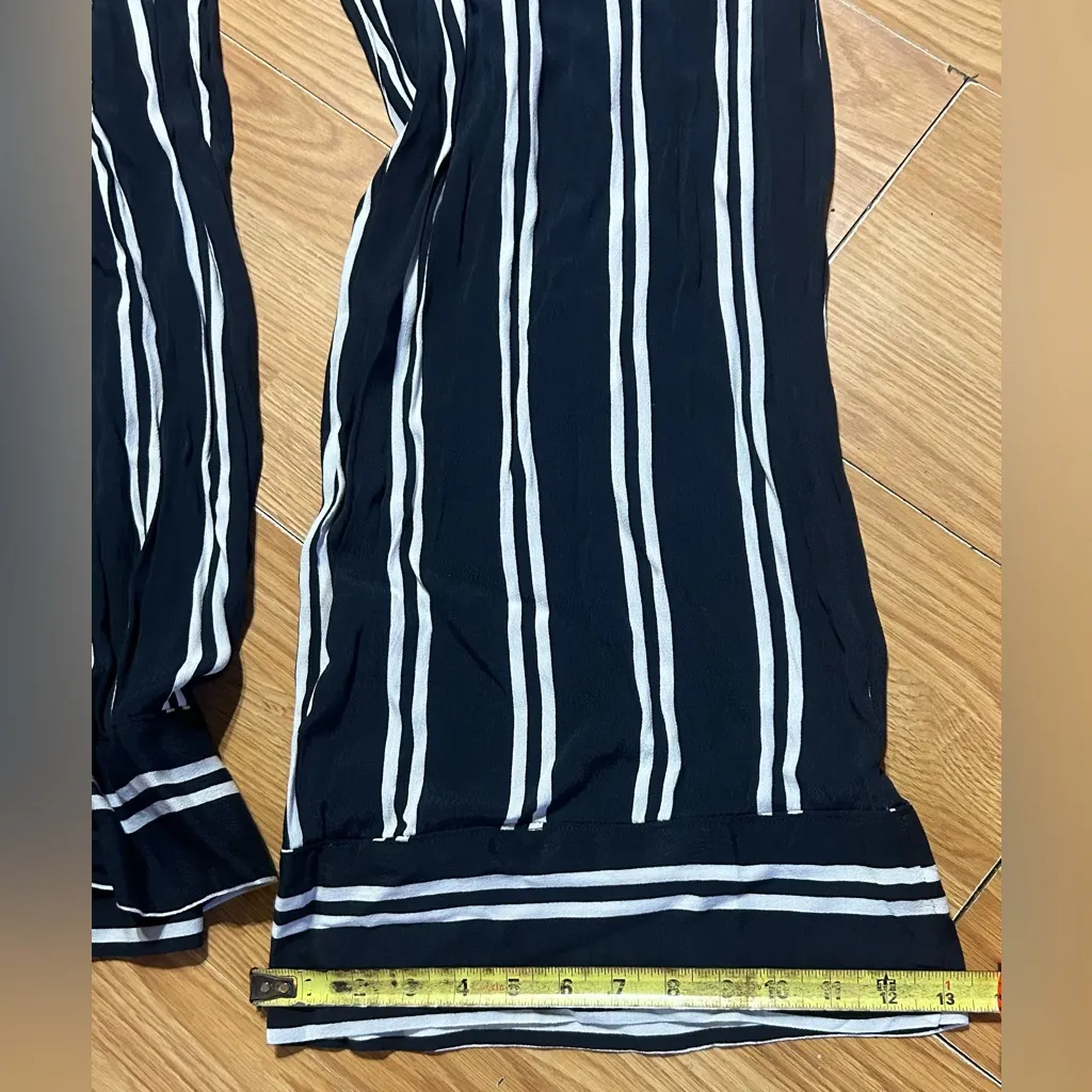 NWT Lulus ladies SMALL coastal Striped Navy and White Wide - Image 11