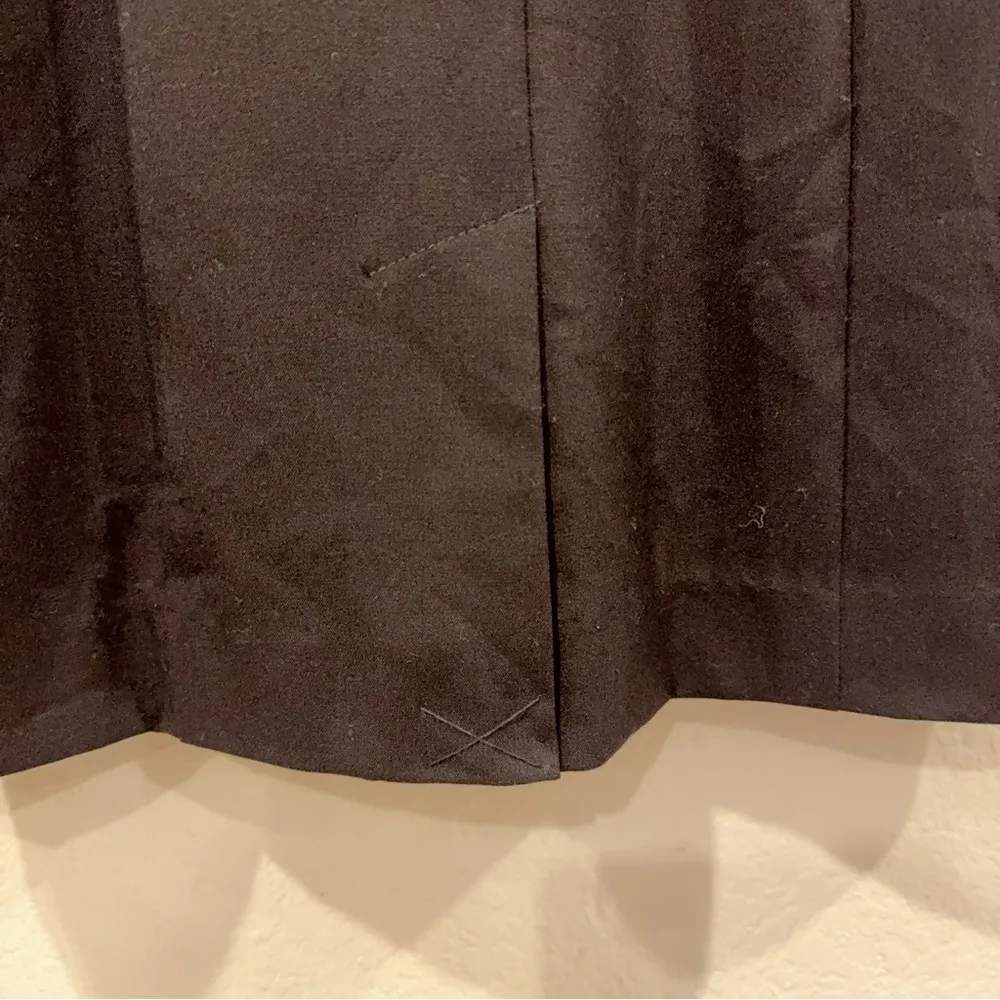 Calvin Klein Elegant Black Sleeveless Dress with Pearl Embellished Neckline SZ 2 - Image 7