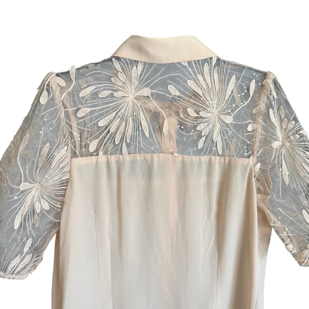 Lulu's Cream Embroidered Floral Lace Sequined Button Down Blouse Size Large - Image 6