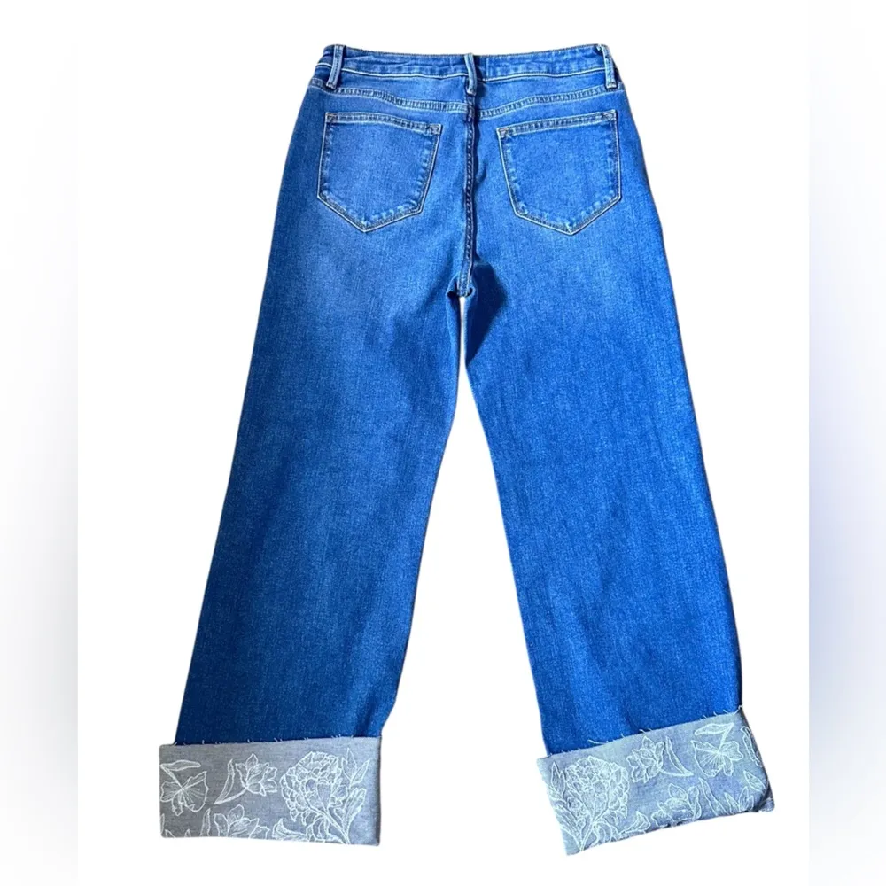 #8 NWT Driftwood Charlee Cuffed Jeans in Porcelain Etched - Image 3