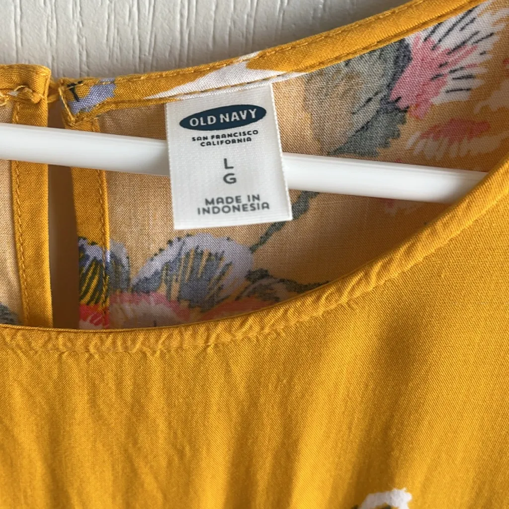 Old Navy Yellow Floral Dress - Image 2