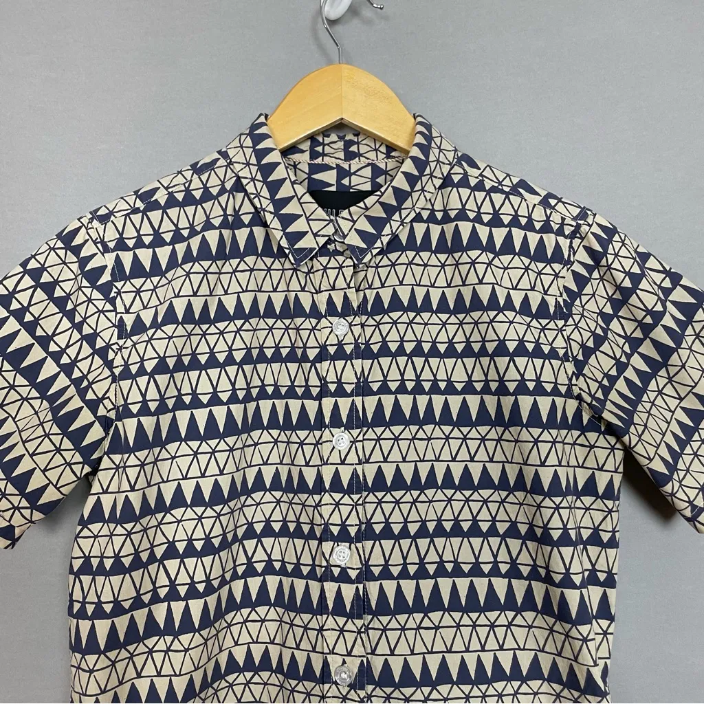 Wildfang The Essential Button - Image 3