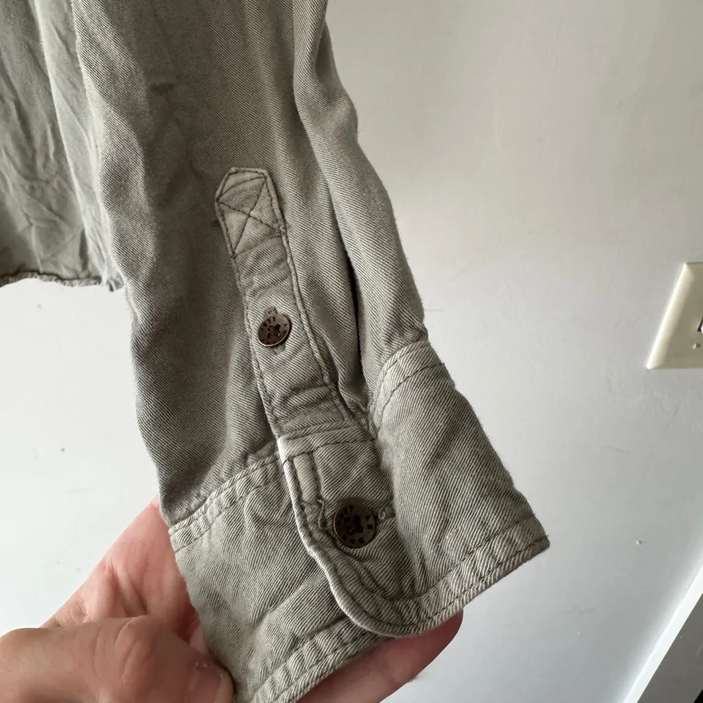 American Eagle Army Green Utility Boyfriend Fit Button Down Top - Image 4