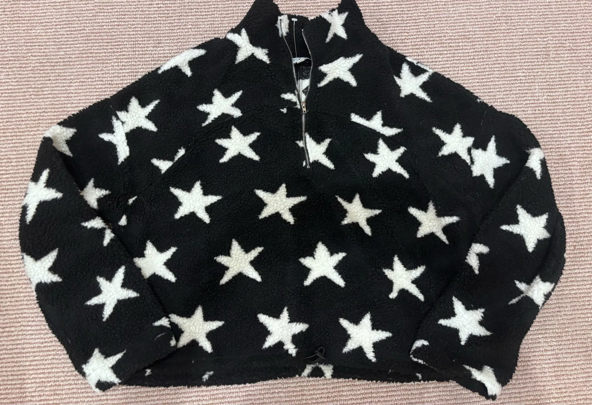 HYPVE Cropped star sherpa jacket  - Image 2