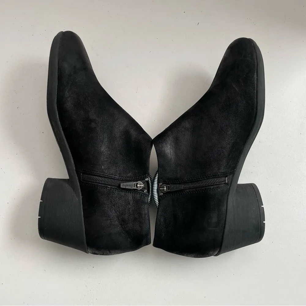 Dansko Bootie Boots Raina Heel Comfort Zipper Leather Burnished Distressed Black - Image 5