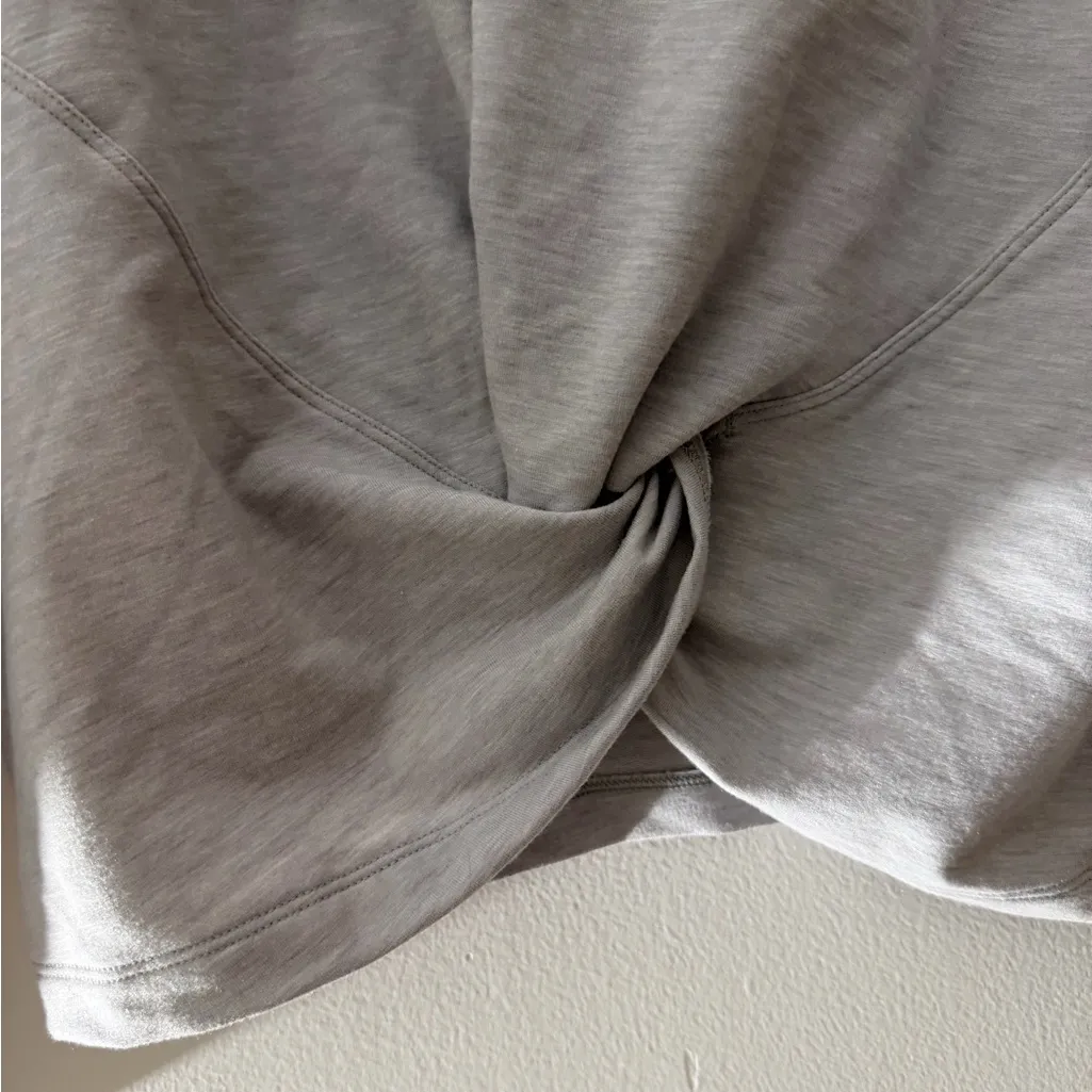 Lululemon Tuck & Gather Pullover in Heathered Mod Stargaze Silver Size Medium - Image 5