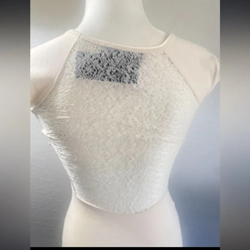 French Connection Cream Viven Cap
Sleeve Lace Back Stretch Bodycon Mini Sz 2 - Image 5