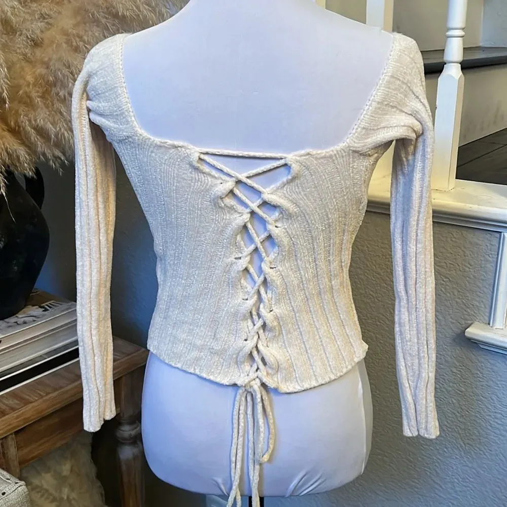 superdown sherrie lace up back sweater - Image 5