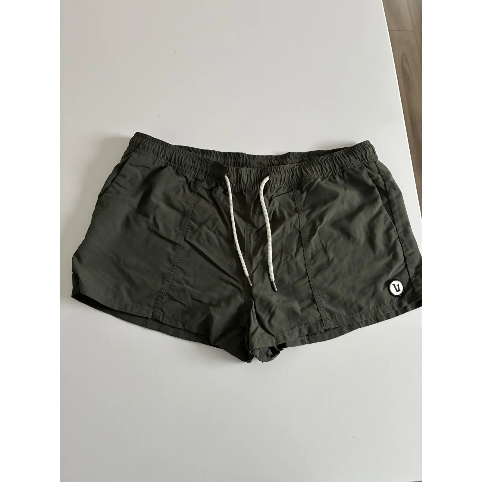 Vuori Sunwashed Olive Green Nylon Drawstring Athletic Shorts X-Large - Image 2
