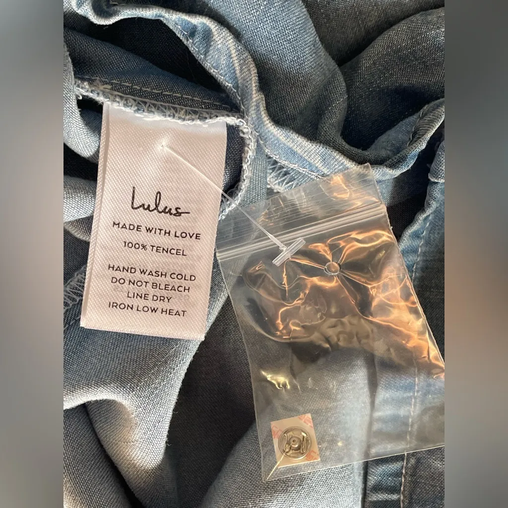 Lulus Easy Weekend Medium Wash Chambray Sleeveless Romper Blue - Image 8