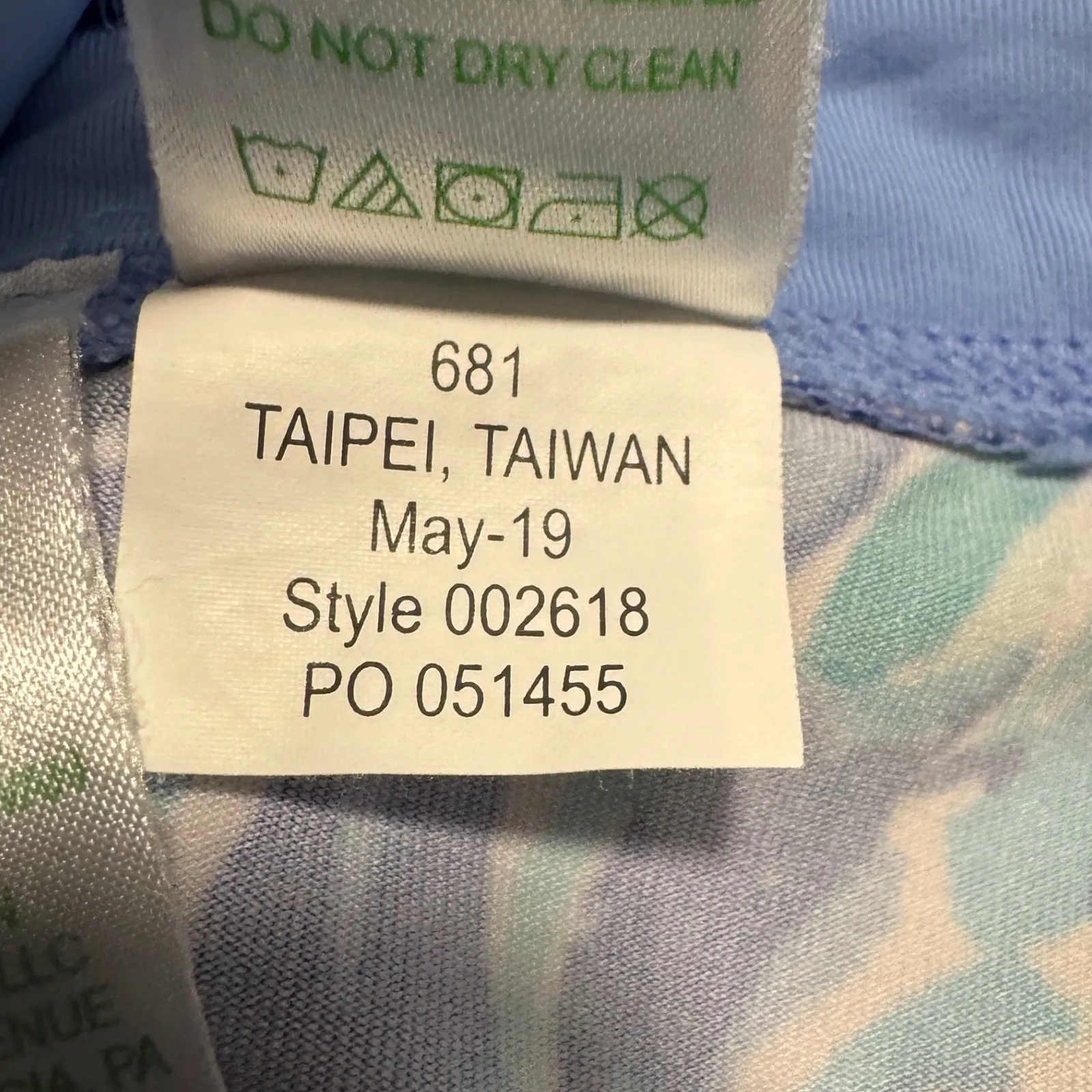 Lilly Pulitzer Weekender 24" High Rise Leggings HIGH MANETENANCE Iris Blue Small - Image 4