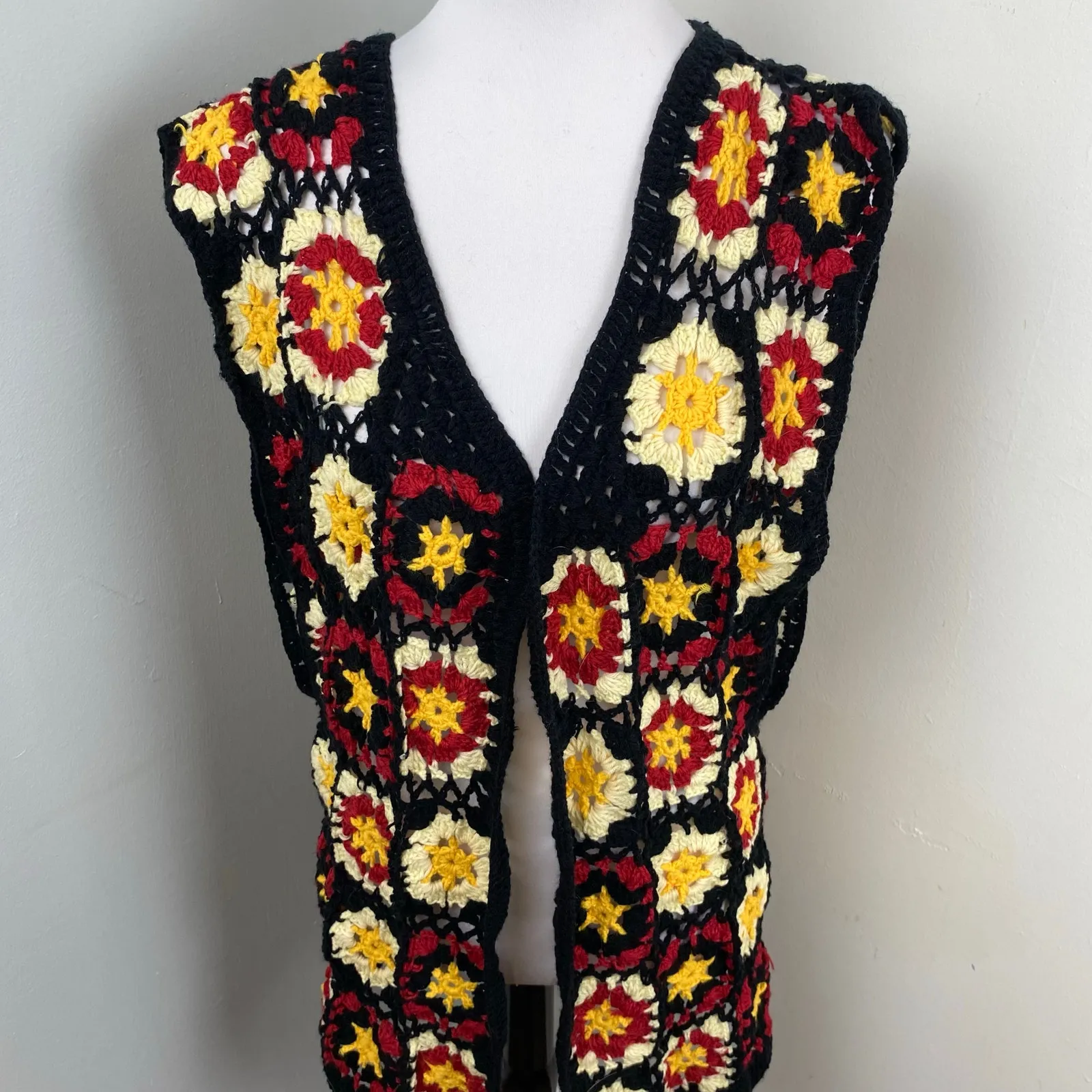 Lakhays Crochet Flower Garden Granny Square Kimono Open Cardigan S/M Cottagecore Black Size M - Image 6
