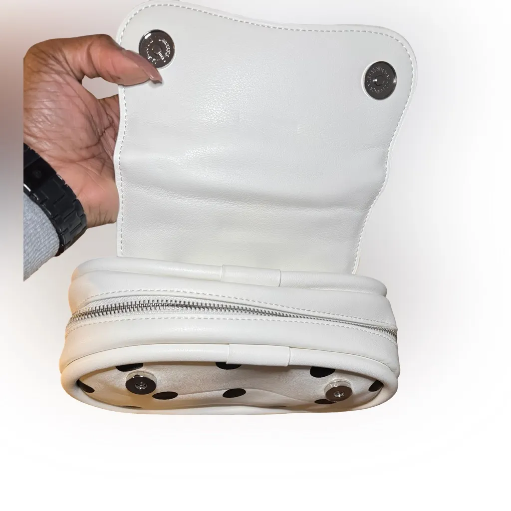 Melie Bianco Maisel White and Black Polka Dot Crossbody Bag - Vegan leather - Image 5