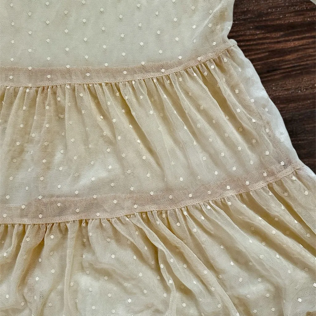 Scobe Cream Swiss Dot Mesh Ruffle Top - Size M - Image 9