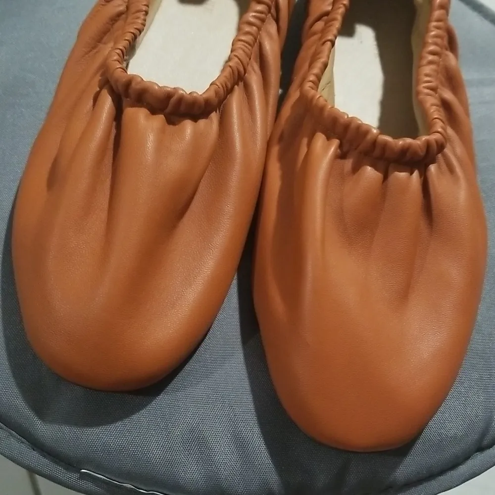 💕EVERLANE💕 The Scrunch Flat ~ Leather Toffee Brown Size 11 - Image 6