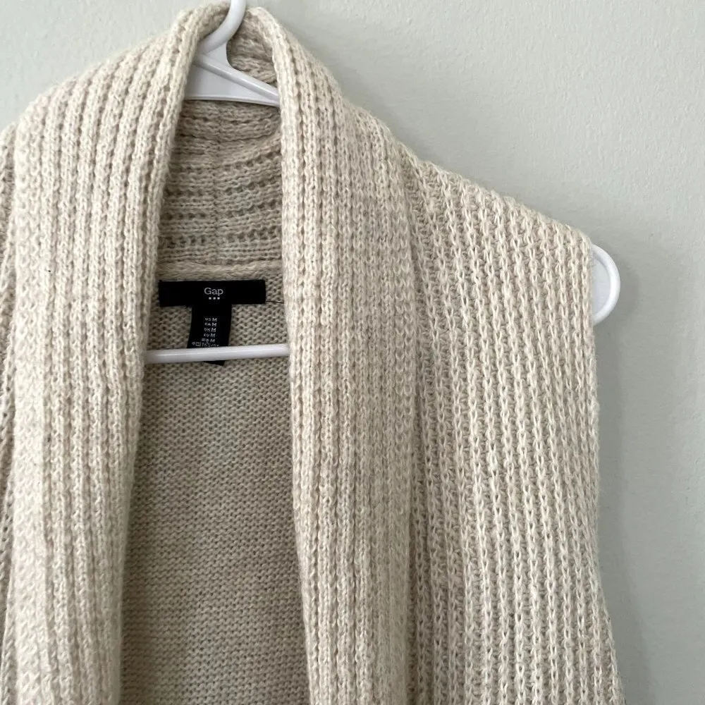 Gap knit sleeveless vest sweater cardigan beige warm style fall women size M - Image 2
