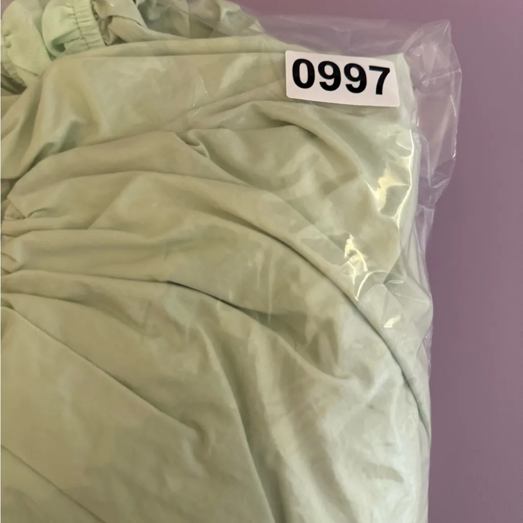 English Factory CROPPED BLOUSON LONG SLEEVE TOP‎ in Pistachio - Image 6