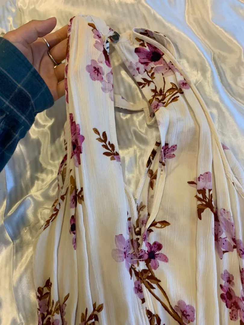 Floral Romper  - Image 4