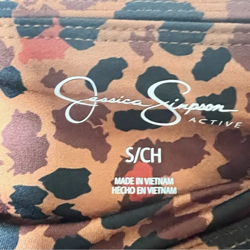 Jessica Simpson Active Animal  Print  Athletic Sporty Leggings Sz S NWT - Image 4