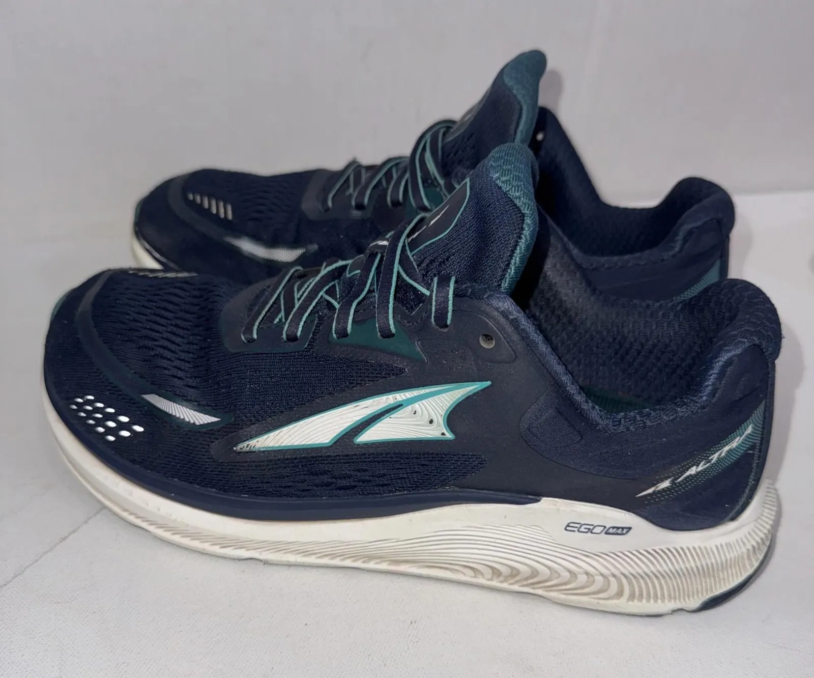 Altra Paradigm Blue Teal Foot Shape Athletic Running Shoes Women's Size 8.5 - Image 1