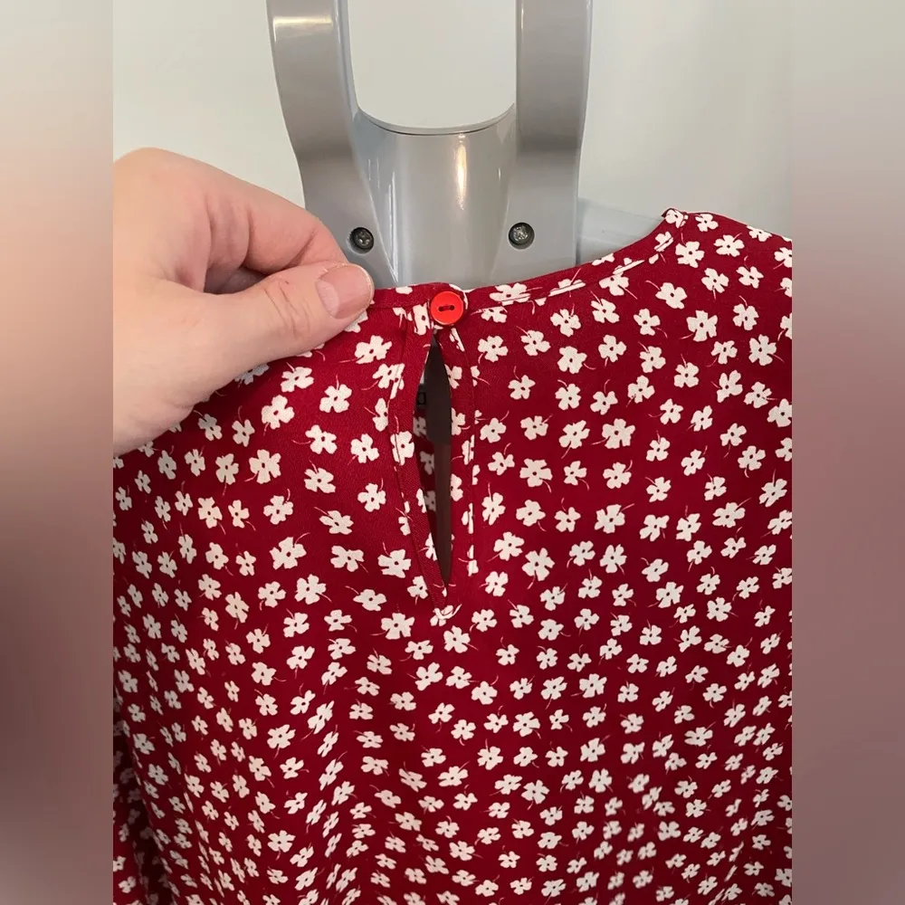Primark red Floral blouse with front tie‎ size 4 - Image 4