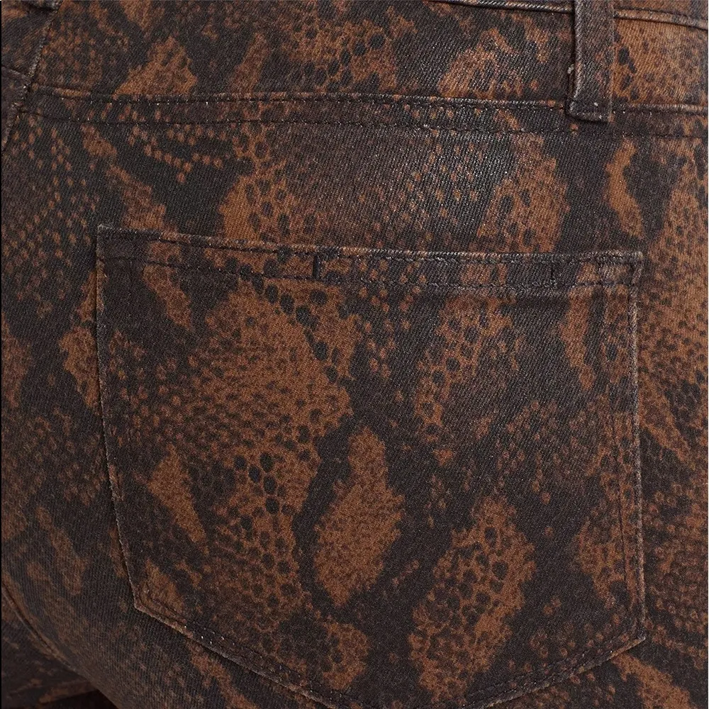 PAIGE Hoxton Ankle Skinny Jeans in Coated Brown Snake Size 26 NEW - Image 7