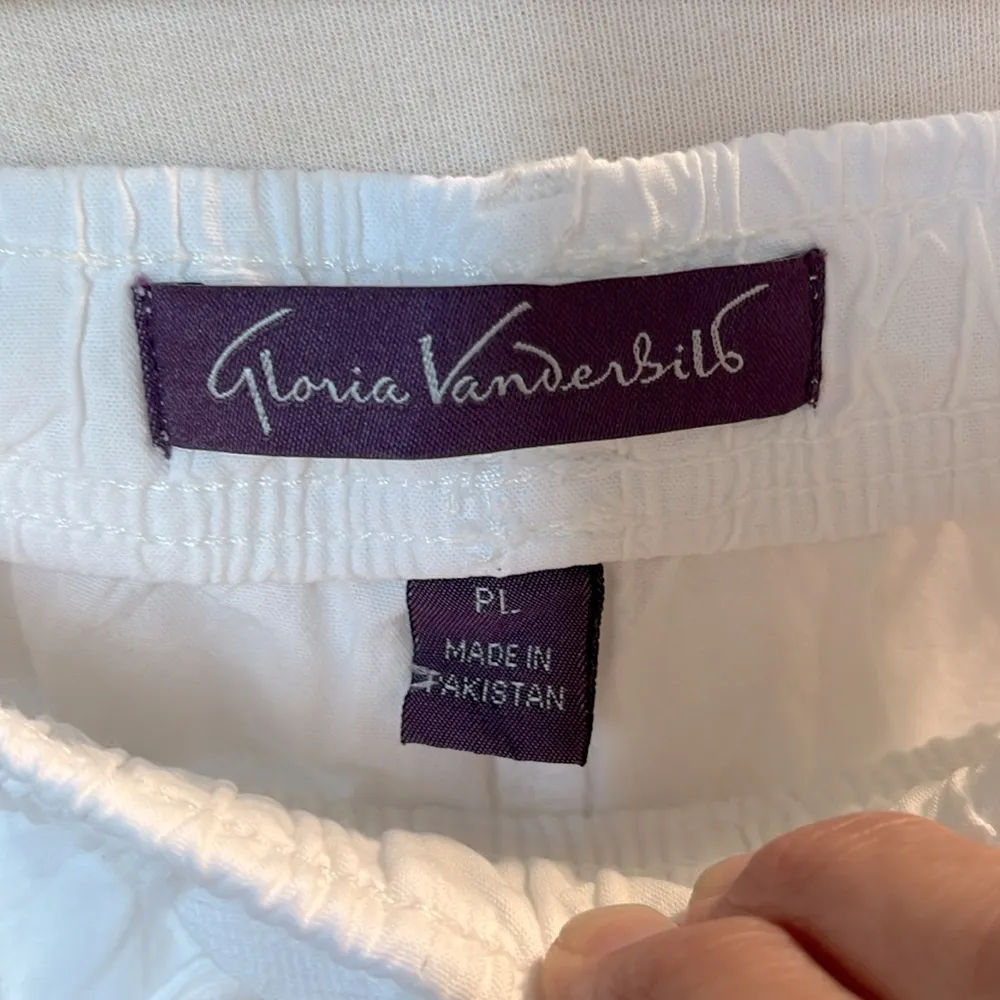 Gloria Vanderbilt White Cotton Capris - Image 6