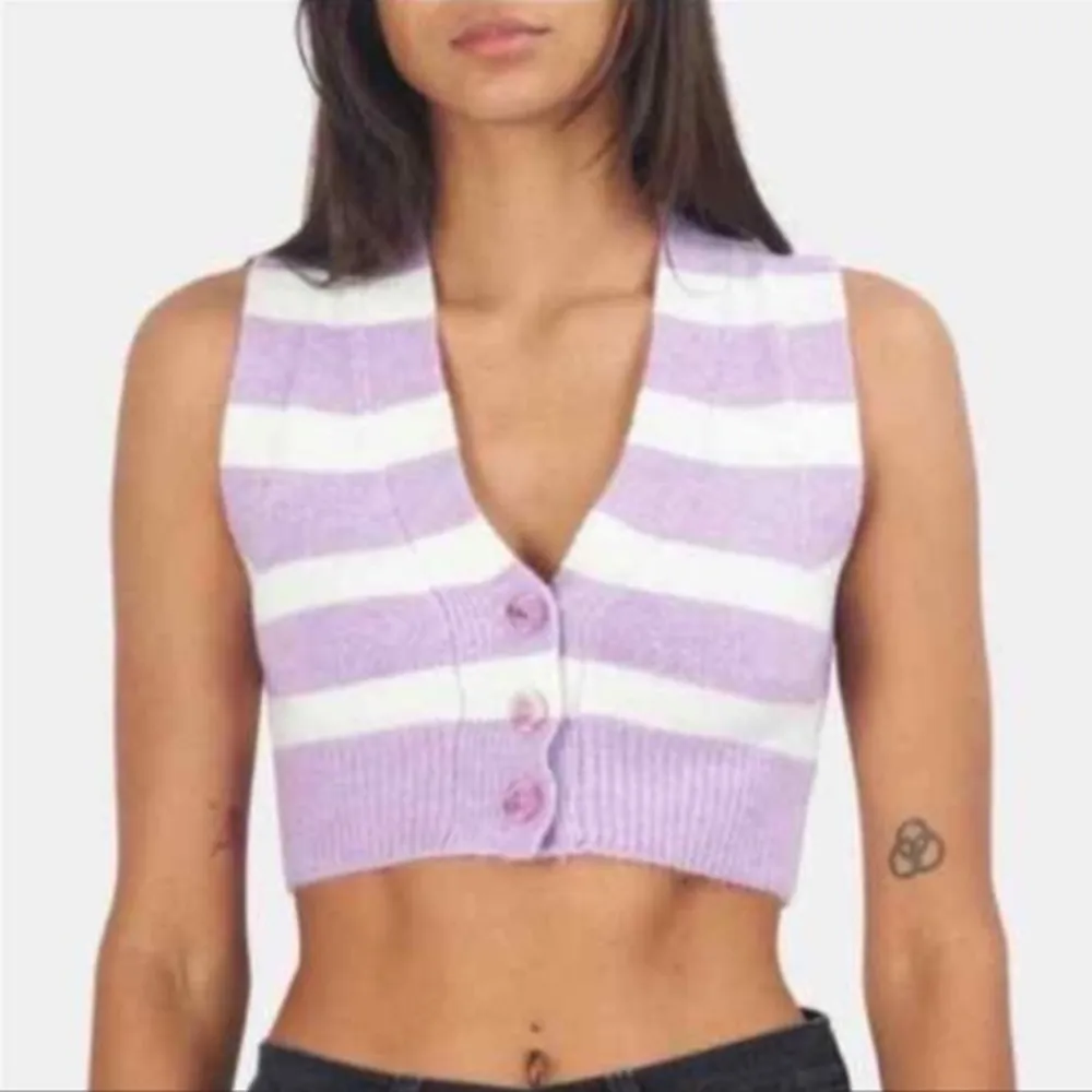 Maud Sweater Vest Crop Top Fuzzy Discontinued RARE MSRP $95 - Image 12