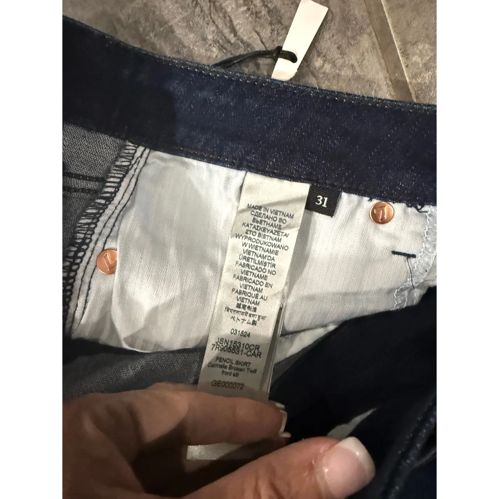 NWT 7 For All Mankind Easy Pencil Denim Skirt Dark‎ Indigo Sz 31 $125 - Image 6