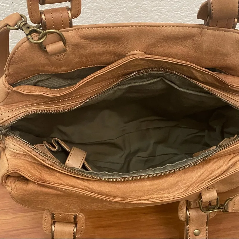 Vintage COLE HAAN Camel Tan Leather Triple Compartment Satchel Crossbody Bag - Image 8