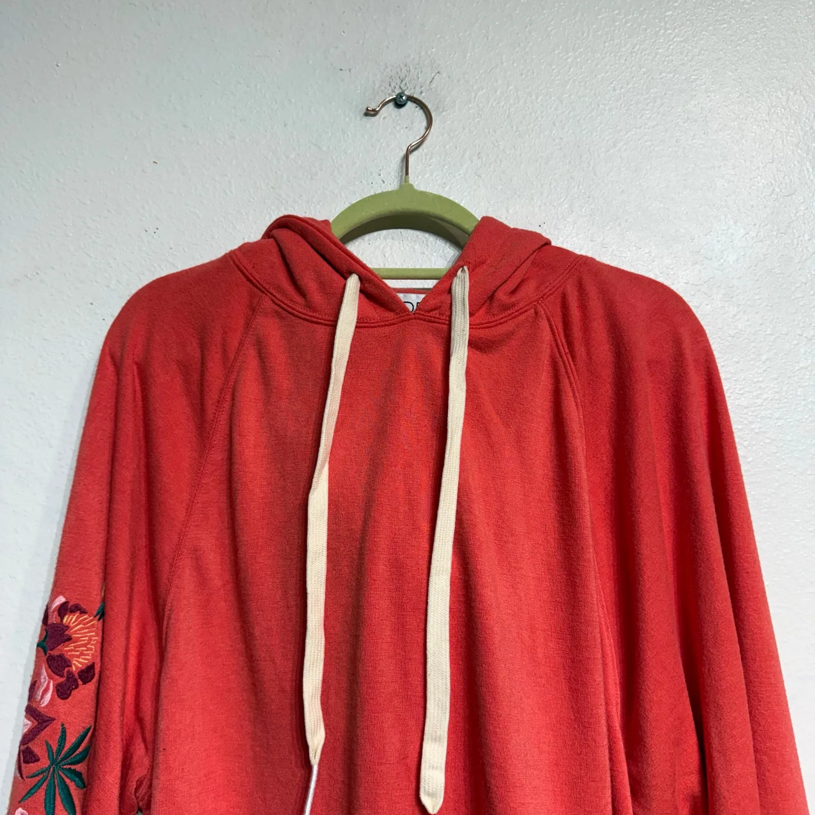 Wildfox Red Embroidered Rose Pullover Hoodie Sz S NWOT - Image 3