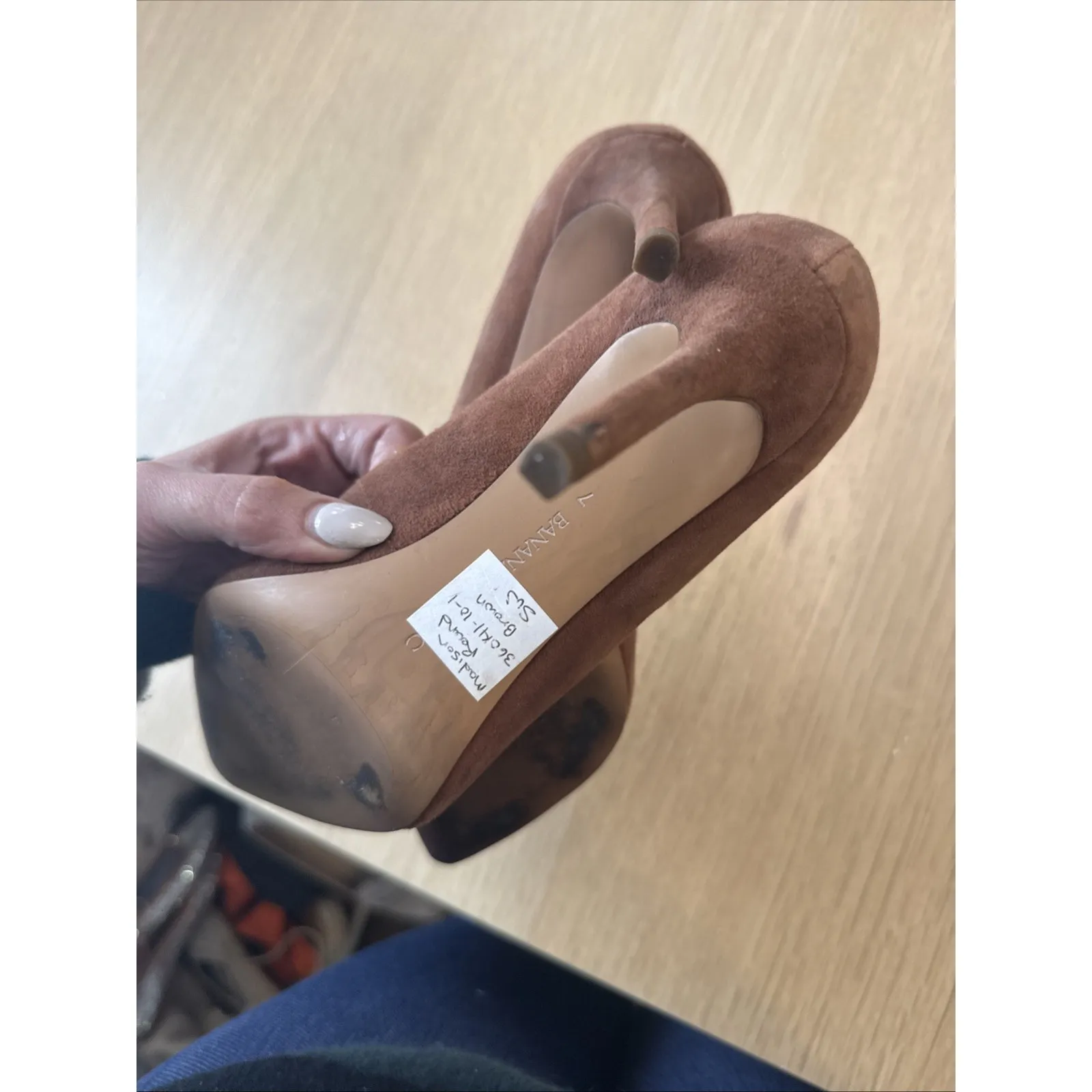 Banana Republic Madison Heel Pump Womens Size 7 Brown Suede Pointed Toe - Image 4