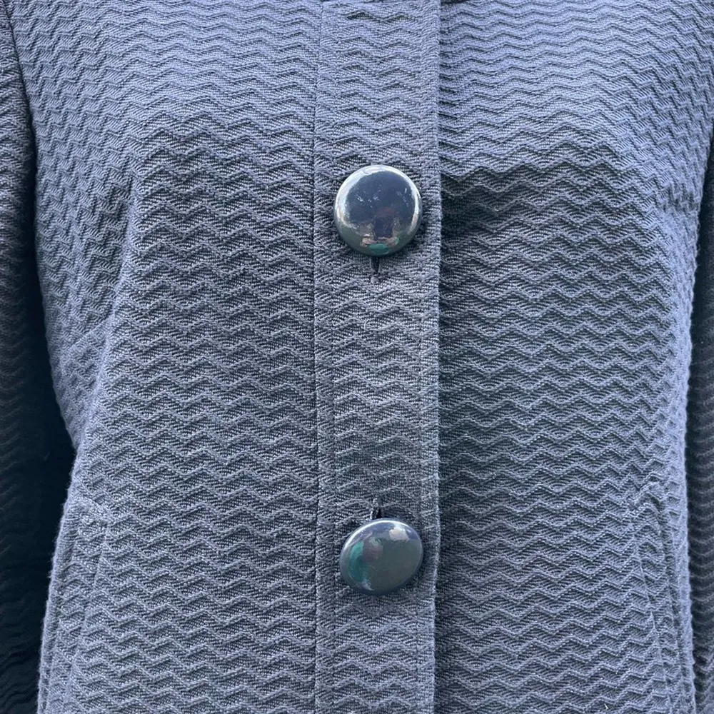 Ann Taylor Lt Jacket Navy Blue Textured 3 Button 3/4 Sleeve Pockets Cotton - Image 2