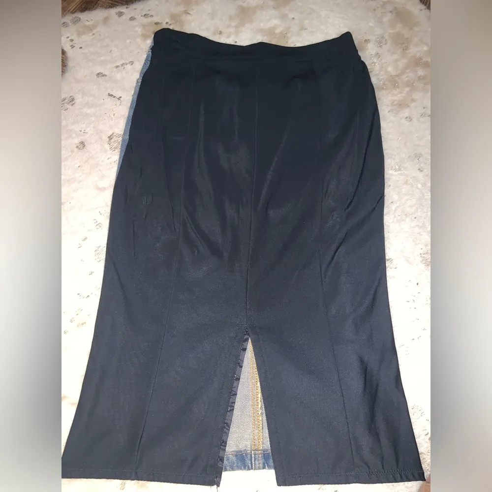 Y2k dolce & gabbana denim pencil skirt split black back with hook & loop detail - Image 6