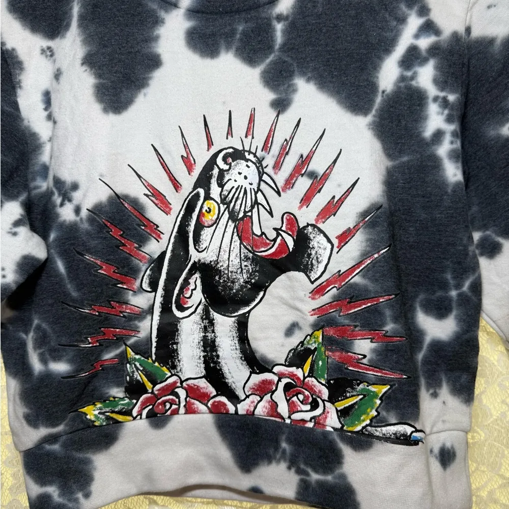 NWOT Ed Hardy Black and White Graphic Sweatshirt crop panther born free small - Image 2