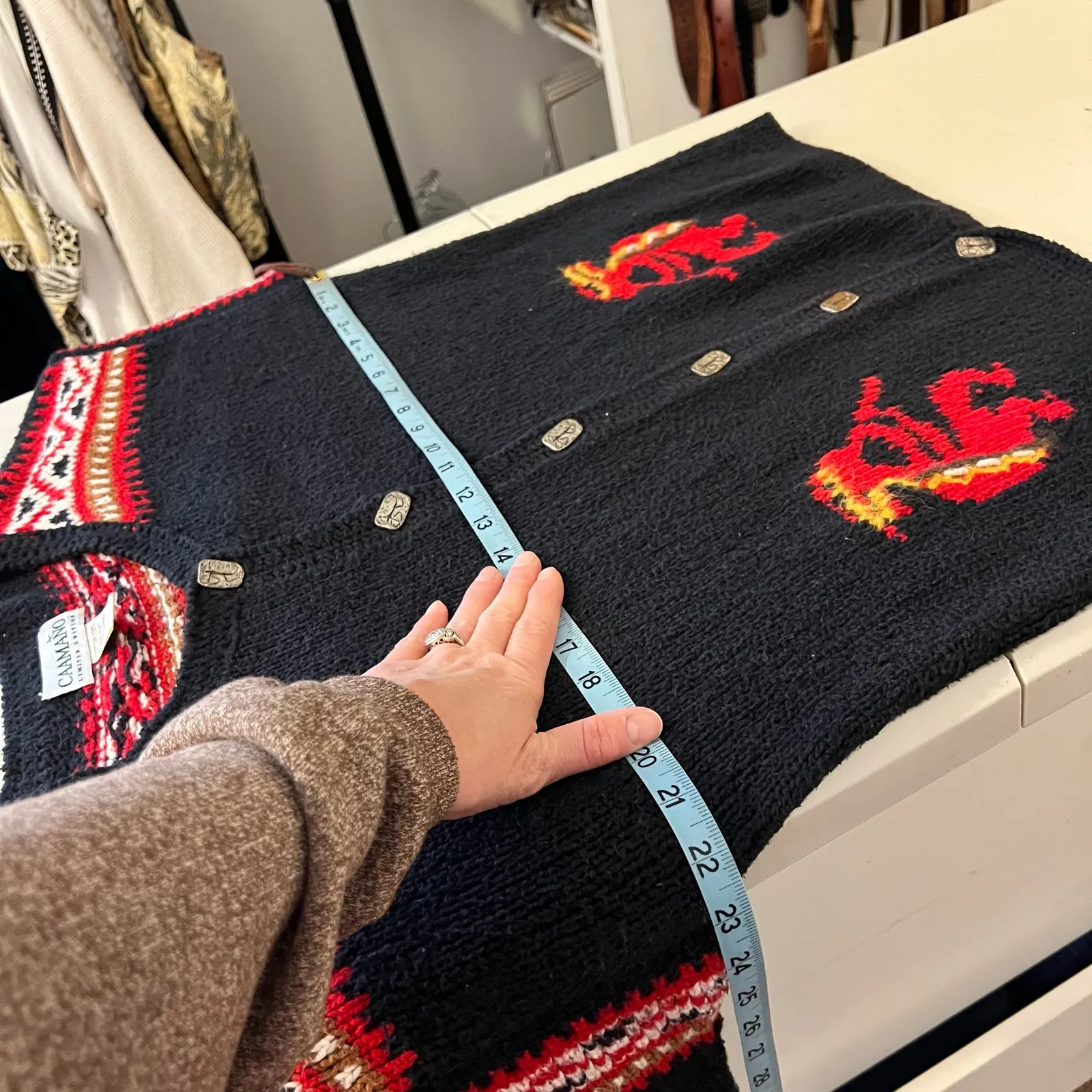 Vintage Caamano Wool Hand Knit in Peru Cardigan Sweater Size Large Blue - Image 9