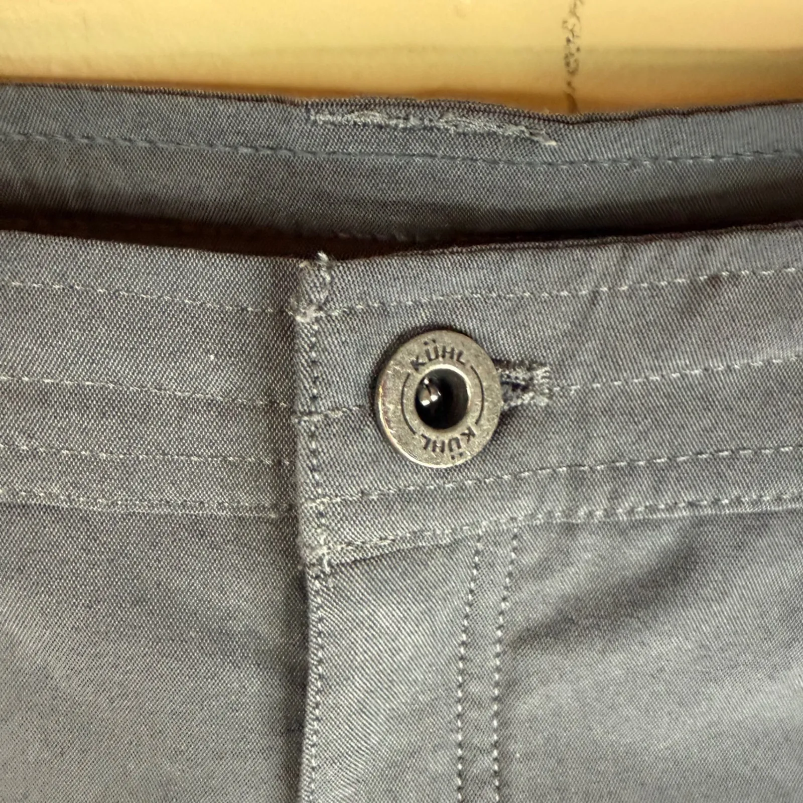 Kuhl Women's Gray Size 4‎ Shorts Outdoor Hiking Everyday Wear Performance Wear - Image 2