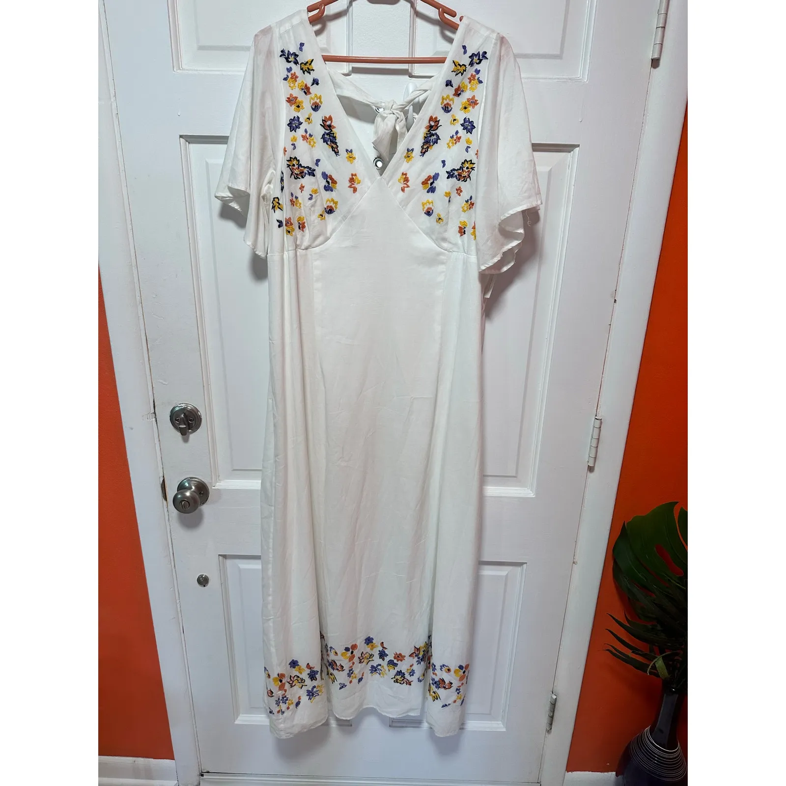 NWT ModCloth A Midsummer's Night Daydream Embroidered Maxi Dress Size 16W  White - $35 New With Tags - From Anca