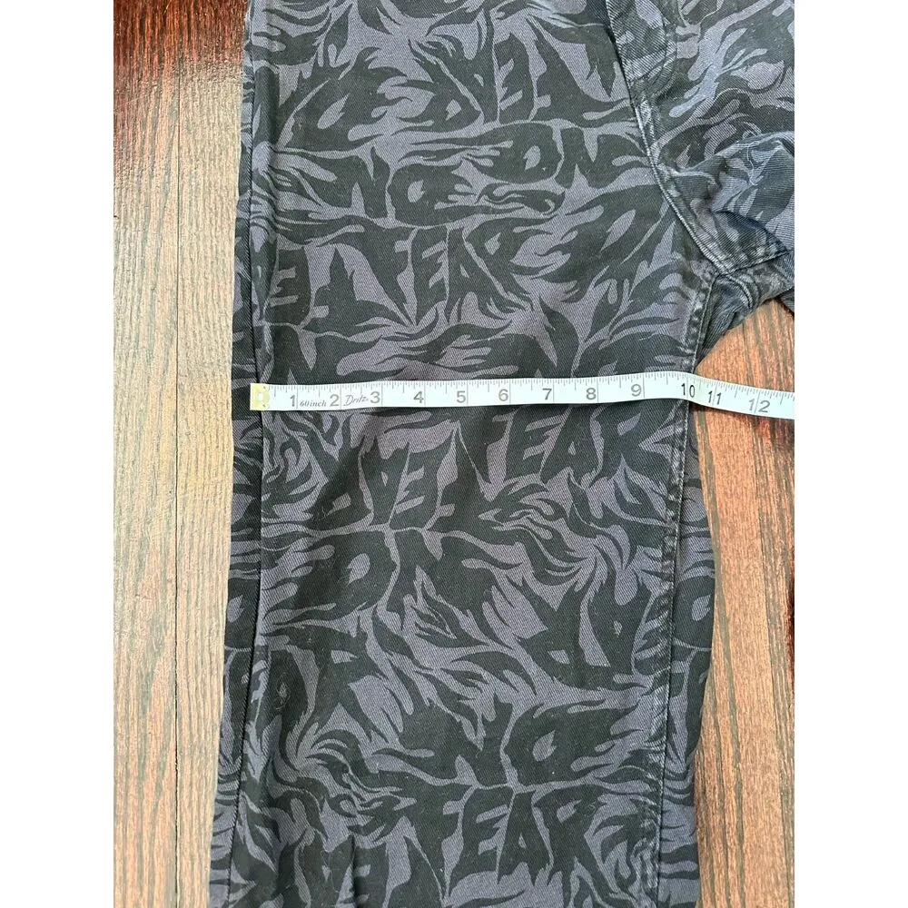 H&M X No Fear~ High Rise Relaxed Y2k 90s Graphic Print Cotton Jeans Size 8 - Image 11