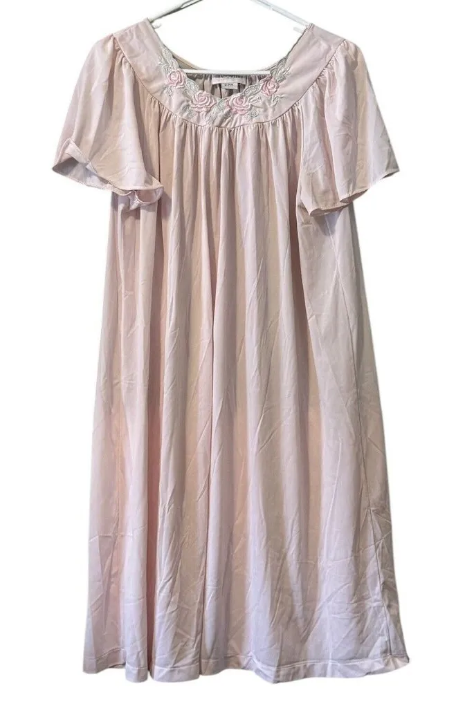 SHADOWLINE PINK NYLON NIGHTGOWN SIZE Medium Embroidered Floral Lightweight - Image 1