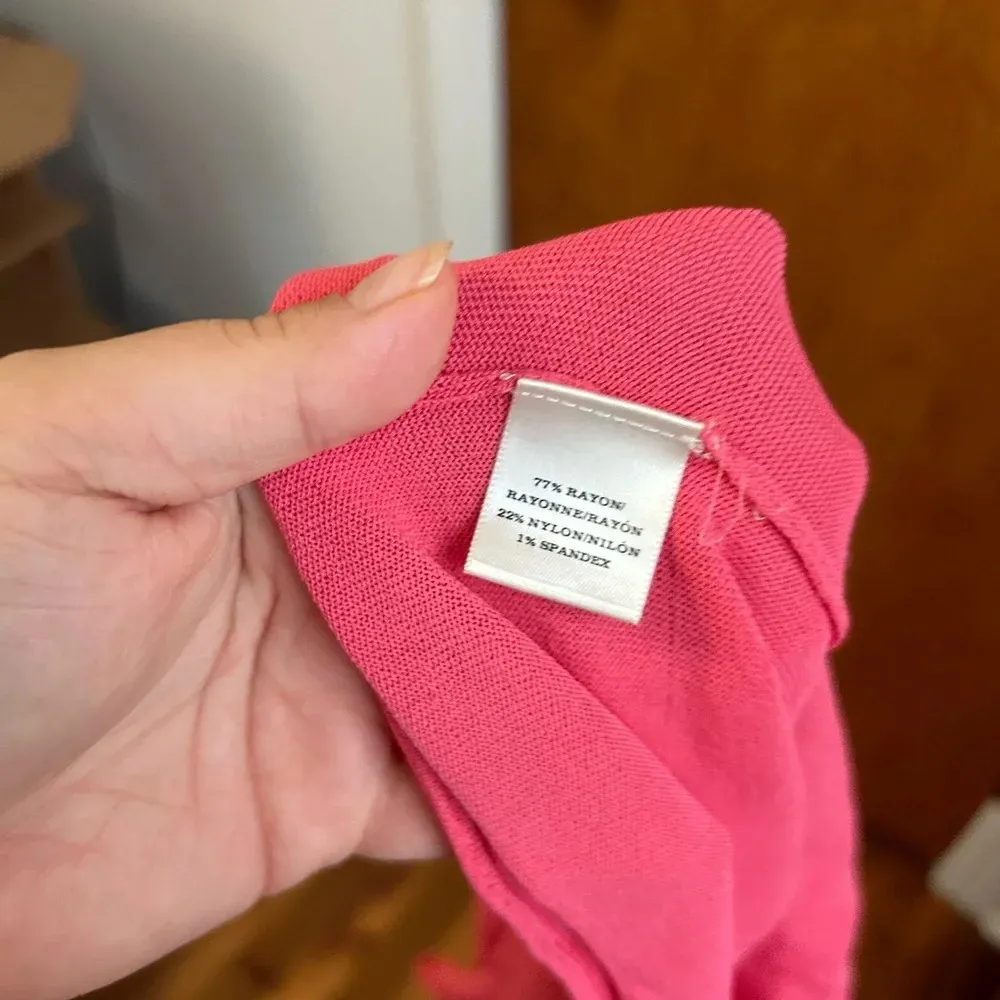 ANN TAYLOR SALMON PINK SWEATER TANK - Image 4